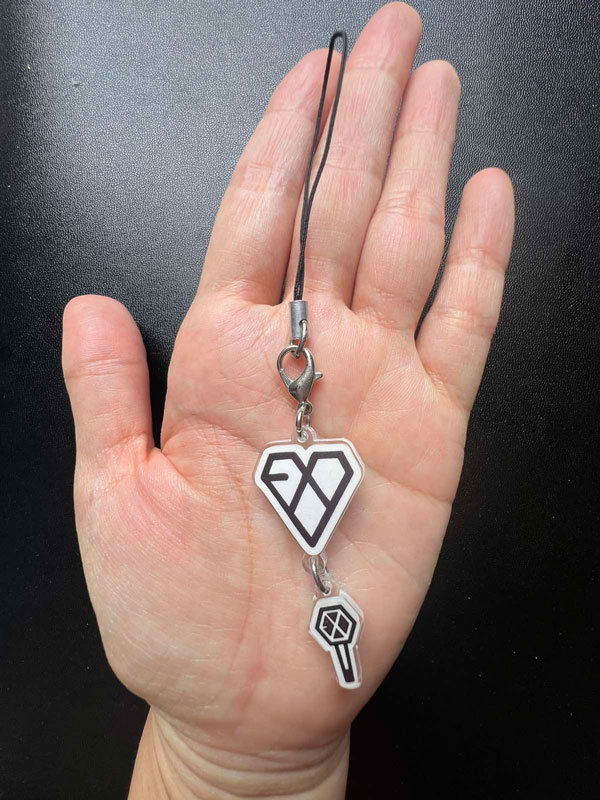 EXO heart phone charm